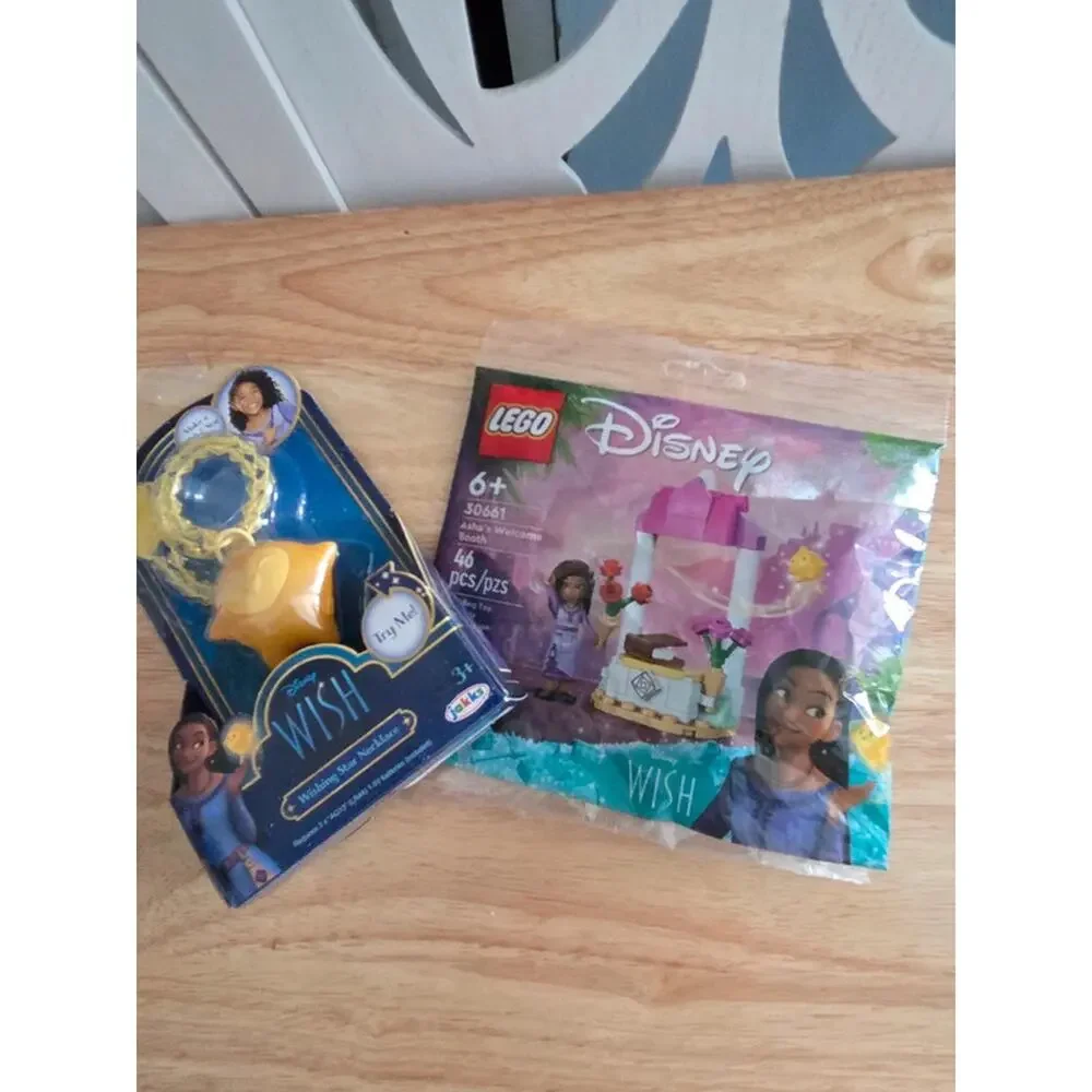 Disney Wish Jakks Wishing Star Necklace & LEGO 30661 Asha’s Welcome Booth Set